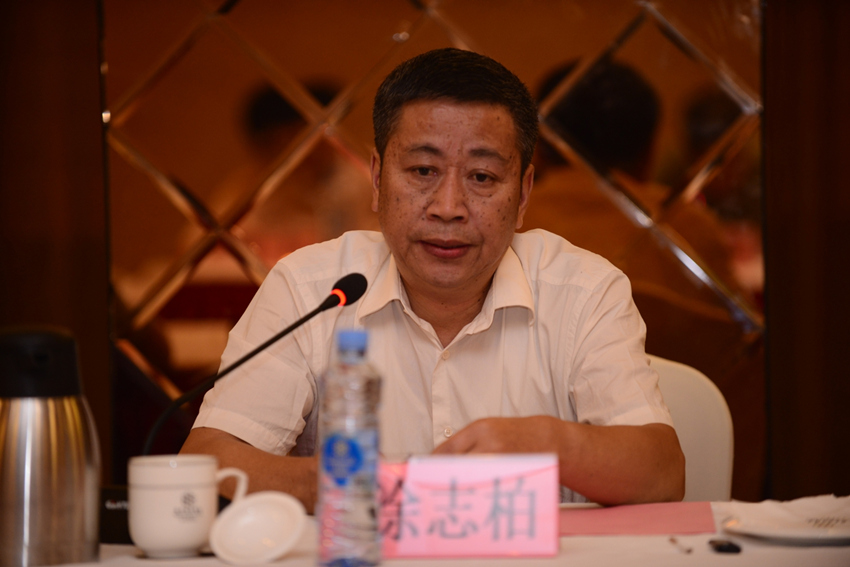 省委第三巡视组涂志柏组长在南宫娱乐
专题民主生活会上点评讲话_副本.jpg
